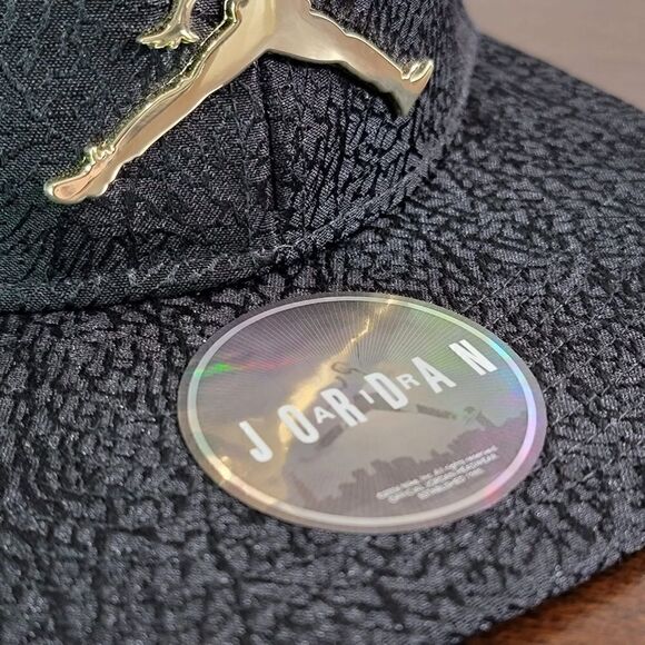 Air Jordan 1 2 3 4 5 6 8 11 12 OG Retro Bred Playoffs Snapback Hat Black Gold - Picture 2 of 10